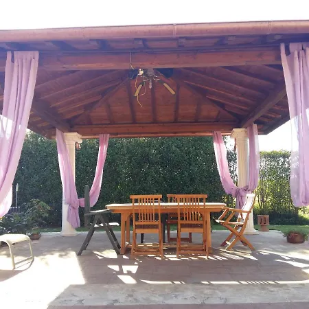 Roberta לינה וארוחת בוקר ויטרבו