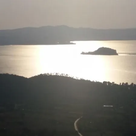 Roberta Βιτέρμπο