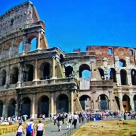 Roberta לינה וארוחת בוקר